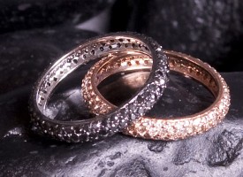 Fedi con diamanti neri e bianchi oro rosa e bianco